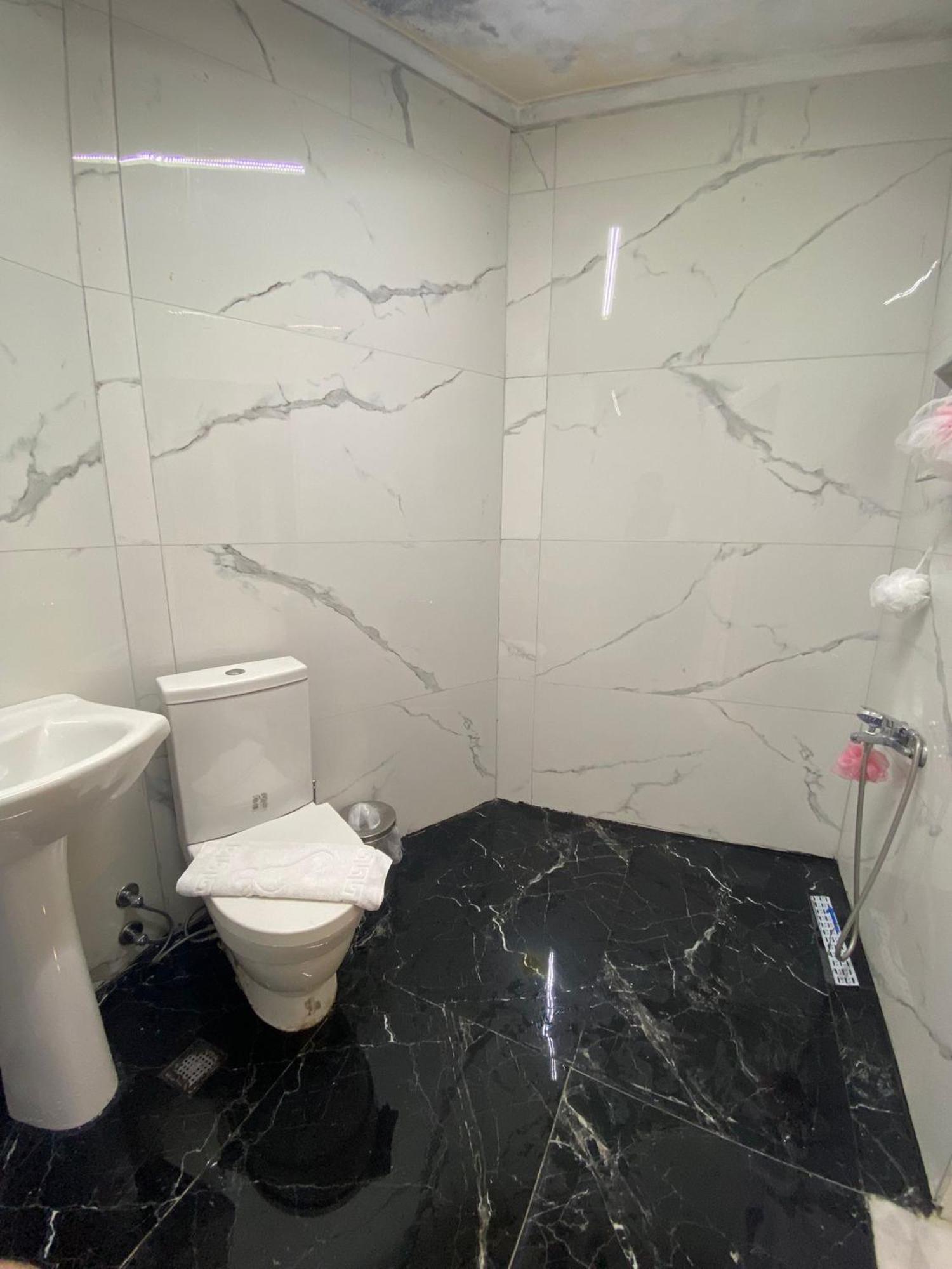 Ramo'S Aparatments & Suites Istanbul Bagian luar foto